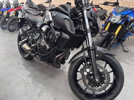 YAMAHA MT-07 ABS YAMAHA MT-07 ABS